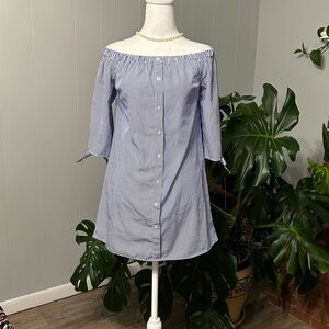 🧣 almost famous off shoulder minidress with excellent condition.